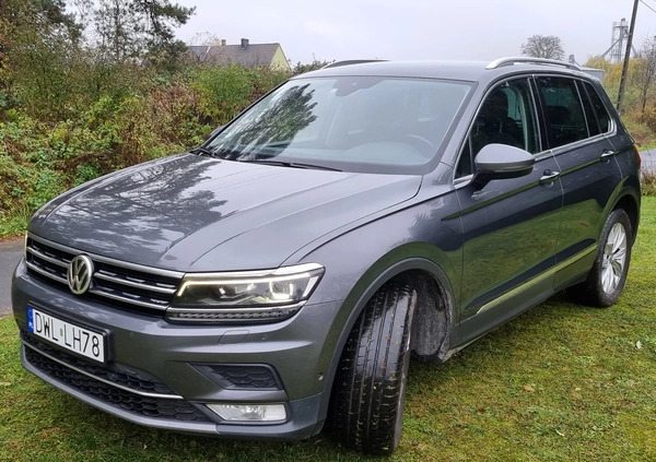 Volkswagen Tiguan cena 94200 przebieg: 154000, rok produkcji 2017 z Miłakowo małe 562